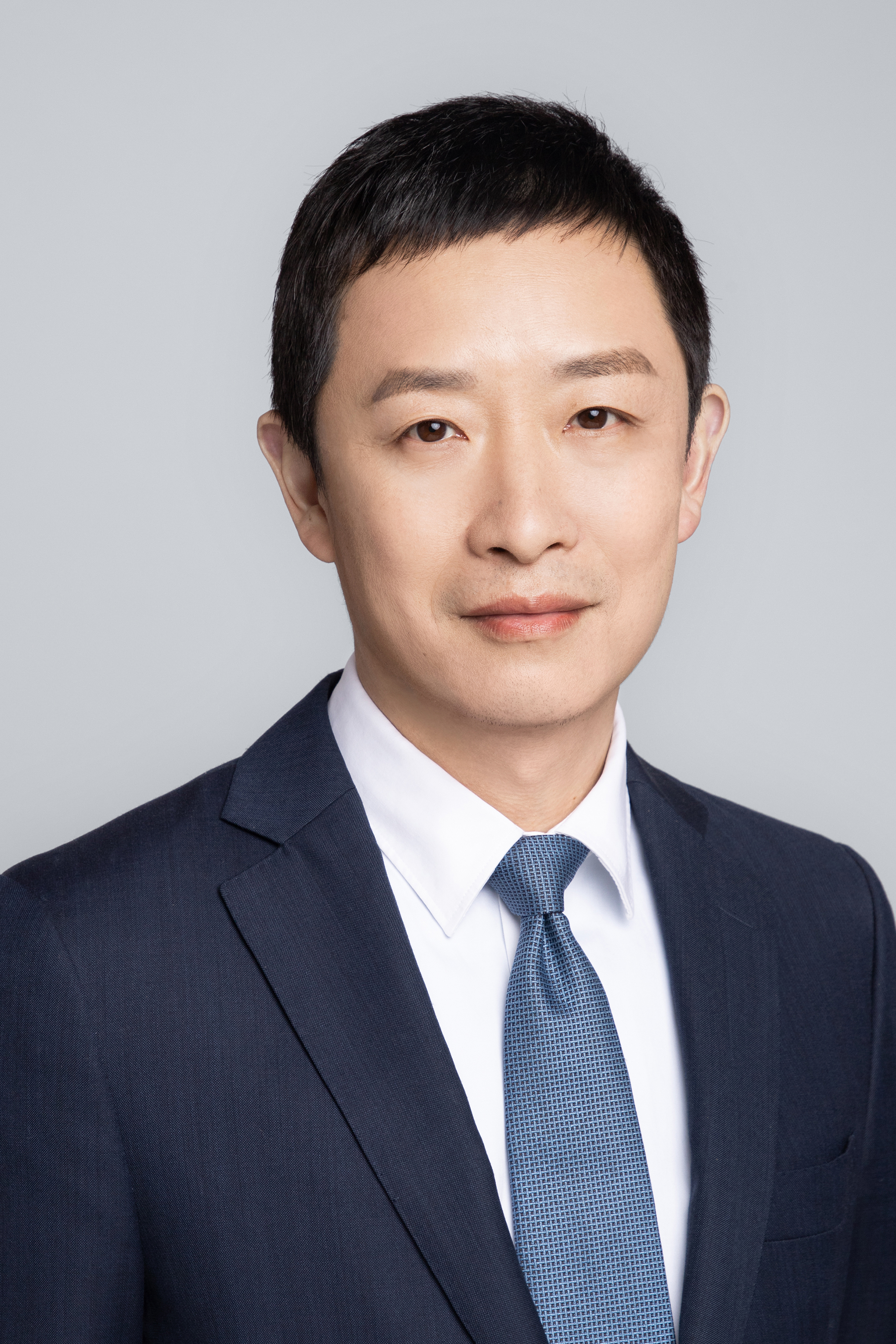 Dawei Zhu